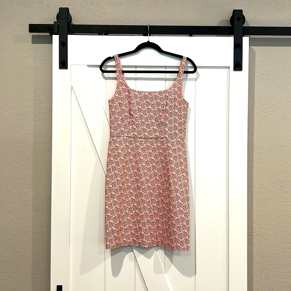 Pink umbrella print beach dress.